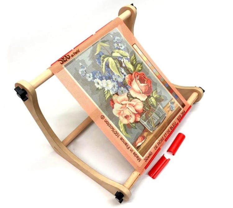 Nurge Adjustable Embroidery Table Stand, Cross Stitch Hoop Stand for Lap or  Table Top Cross Stitch or Tapestry , Embroidery Hoop Holder. Hand Polished  Natural Wood 190-3 ( Rod 30cm ) 190-3 ( 30cm ) Em